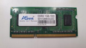 Pamięć RAM DDR3 ASINT 1 GB 1333 SSY3128M8-EDJED