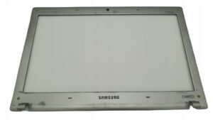 Ramka Matrycy Samsung RV511 RV515 RV520